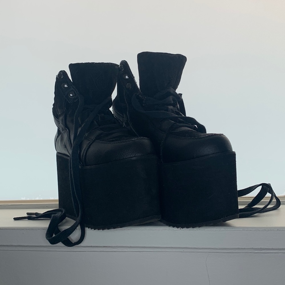 🖤Y.R.U QOZMO HI PLATFORM SNEAKERS🖤